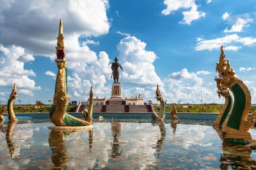 Dork Jumpa Hotel Vientiane Exteriör bild