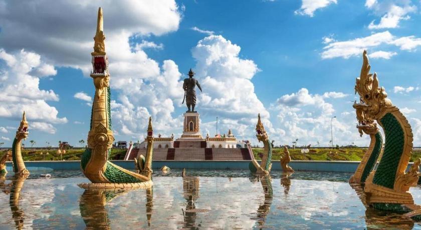 Dork Jumpa Hotel Vientiane Exteriör bild